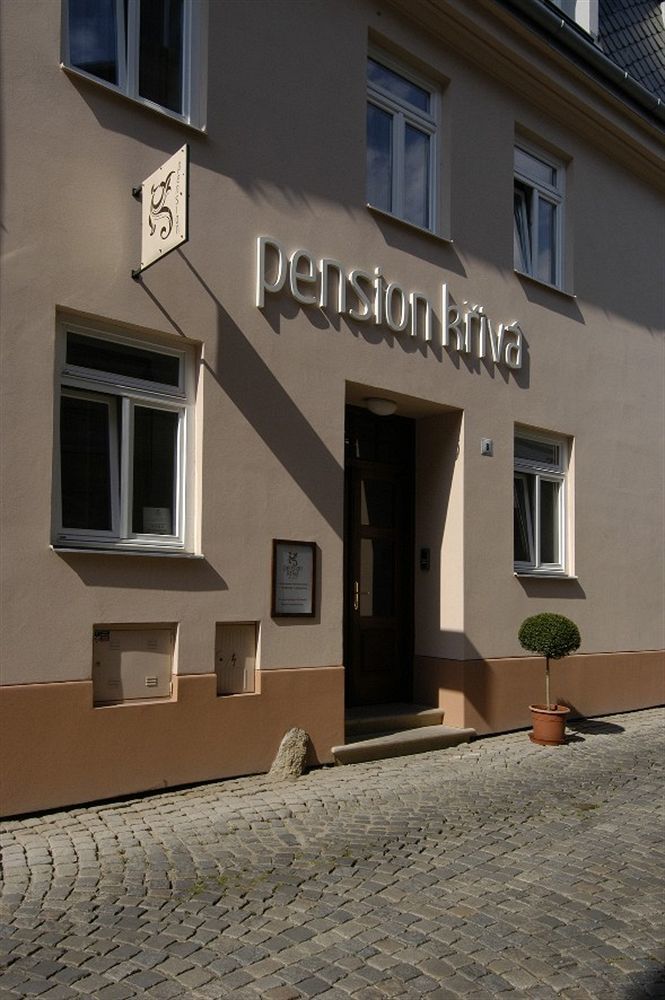 Pension Kriva Оломоуц Экстерьер фото